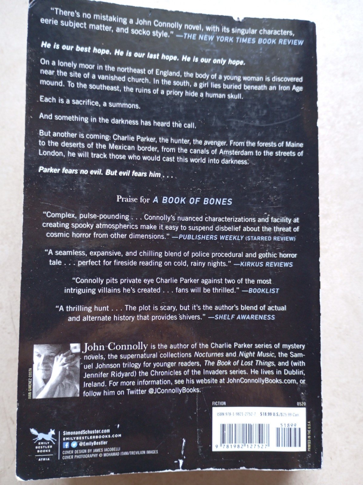 A Book of Bones : A Charlie Parker Thriller by John Connolly (2020, Paperback) - Image 2