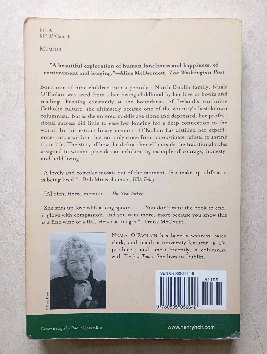 Are You Somebody?: The Accidental Memoir by O'Faolain Nuala (Paperback, 1999) - Image 3