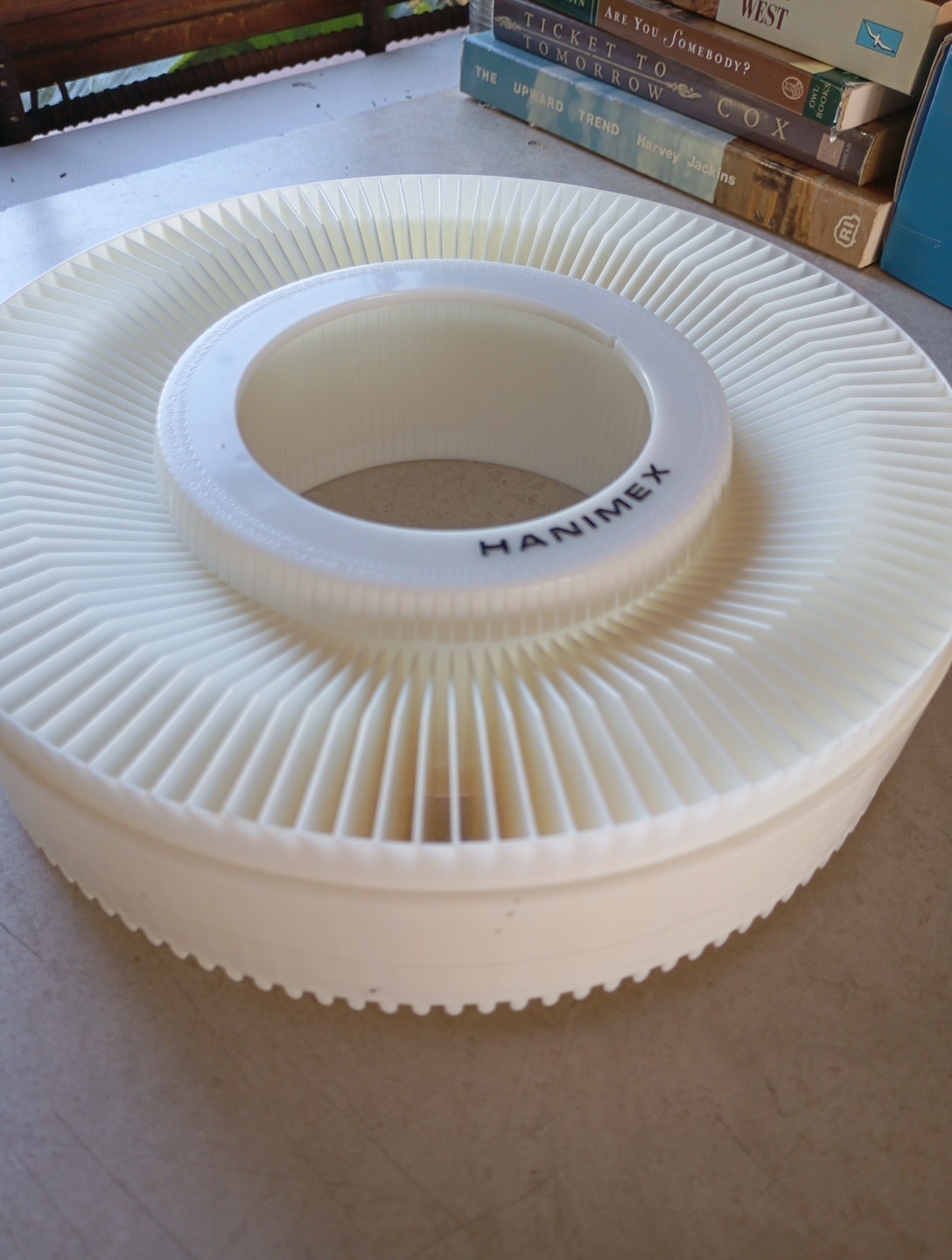 Vintage Hanimex 120 Slide Carousel for Hanimex projector - Image 3